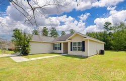 490 Abigail Circle, Ellabell, GA 31308
