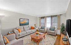3915 W 104th Street, Chicago, IL 60655