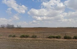 FM 472, Bigfoot, TX 78005