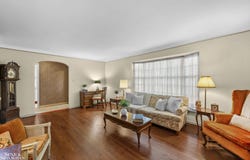 470 Allard Road, Grosse Pointe Farms, MI 48236