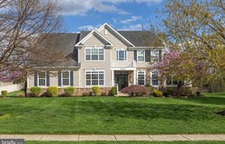 808 DERIUS DRIVE, MICKLETON, NJ 08056