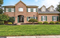 4980 WESTCHESTER Drive, HARRISBURG, PA 17112