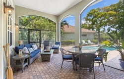 2214 Falls Circle, Vero Beach, FL 32967