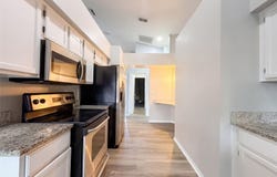 9703 GLENPOINTE Drive, RIVERVIEW, FL 33569