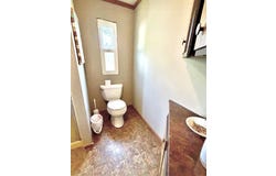 360 Oak St, Island, KY 42350