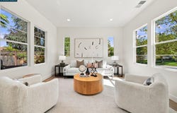 5279 S Montecito Dr, Concord, CA 94521
