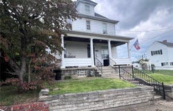 1415 Maple Ave, Monessen, PA 15062