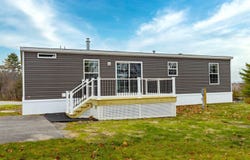 30 Main Road, Holden, ME 04429