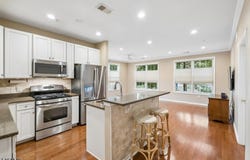 17 Lara Pl, Warren Twp., NJ 07059