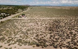 La Entrada Road, Los Lunas, NM 87031