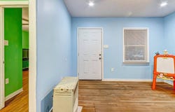 913 Maple Avenue, Pasadena, TX 77506