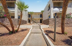 3825 E Camelback Road, Phoenix, AZ 85018