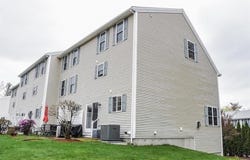 14 Georgetowne Drive, Nashua, NH 03062