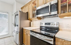 2428 Madison Green Drive, Gastonia, NC 28054