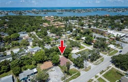 12596 INDIAN ROCKS Road, LARGO, FL 33774