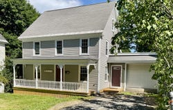 27 Wesley Street, Bath, ME 04530