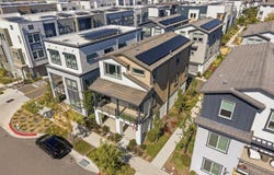 2825 Crusader ST, Alameda, CA 94501