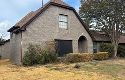 2524 Heatherdale Drive, Mesquite, TX 75150
