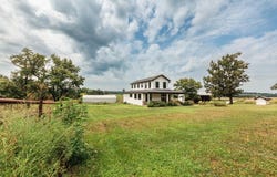 1944 Sampson Road, Niangua, MO 65713