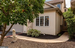 1078 STILLWOOD Circle, LITITZ, PA 17543