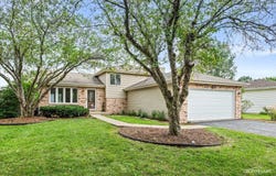 1702 Pebble Beach Drive, Plainfield, IL 60586