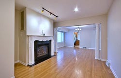 215 E Grantley Avenue, Elmhurst, IL 60126