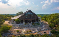 225 Valley View Dr, Comfort, TX 78013