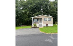 62 W Zimmer Drive, Lehigh Twp, PA 18088