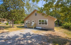 504 Neely St, Benton, AR 72015-8866