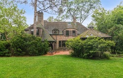 102 Pine Road, Barrington, IL 60010