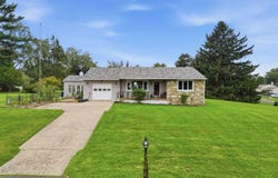 8 TWIST Drive, SOUTHAMPTON, PA 18966