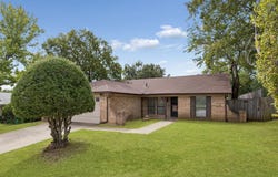 6512 Highview Terrace, Watauga, TX 76148