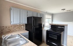 1204 Ave K, Levelland, TX 79336