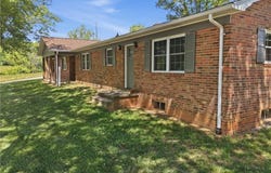 954 Parsonsville Road, Purlear, NC 28665