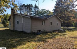 5533 E County Line Road, South Branch, MI 48761