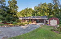105 Laurel Lane, Seneca, SC 29678