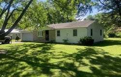 105 Buckeye Dr, Antwerp, OH 45813