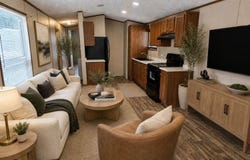 1001 E MacArthur Rd, Wichita, KS 67216