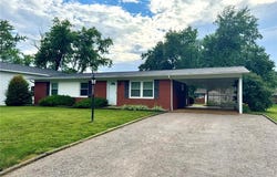 429 Sunset Drive, Waterloo, IL 62298