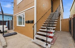 642 Douglas AVE, OAKLAND, CA 94603
