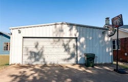 208 S Willey Street, Fort Gibson, OK 74434