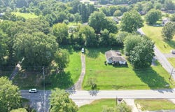 Mayfield Hwy, Benton, KY 42025