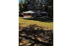 518 S Gobbler Knob Road, Pekin, IN 47165