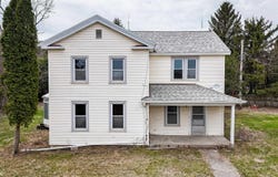 1000 Irish Lane, Mount Vernon, IA 52314