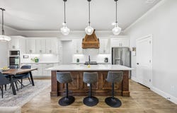 207 Colonial Drive, Mabank, TX 75156