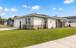 530 Mountain Loop Rd, Middleton, ID 83644