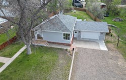 1020 River Ave, Glendive, MT 59330