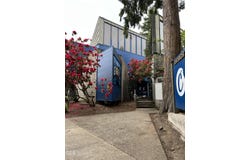 1158 High Street, Eugene, OR 97401
