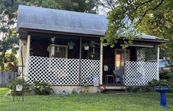 106 S Park Avenue, Independence, MO 64050