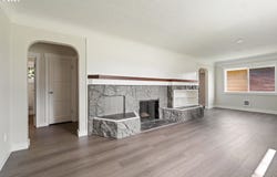 1811 15TH Ave, Longview, WA 98632